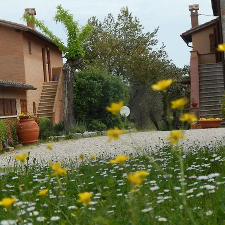 Apartment Auf Dem Lande- 3 Km Vom Zentrum Von Sien By Interhome Siena